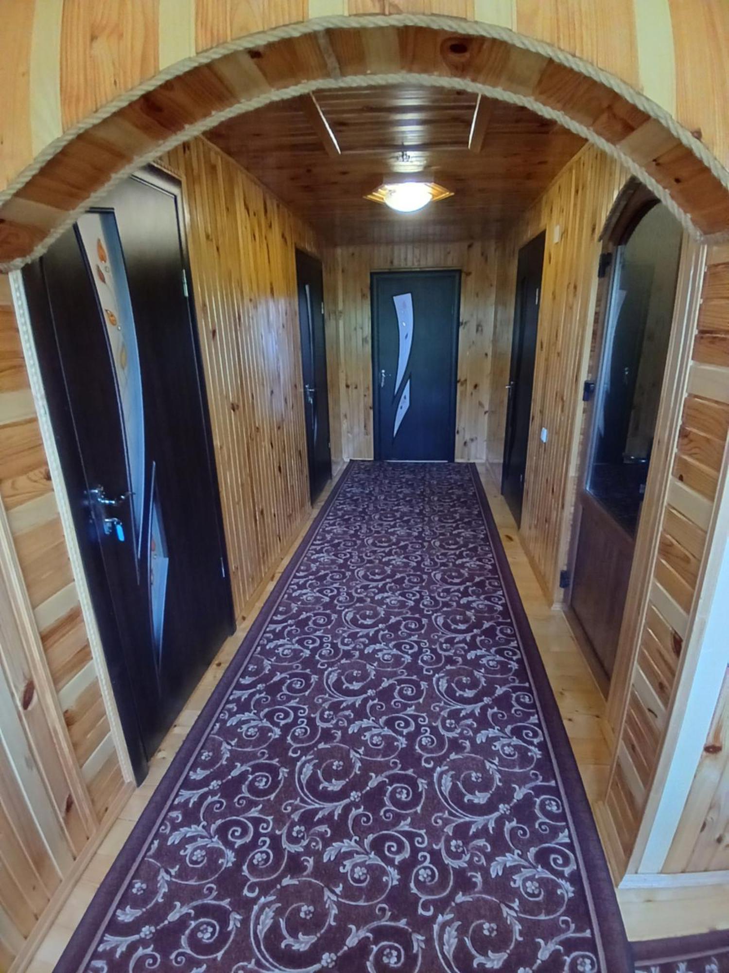 на пагорбі Country house
