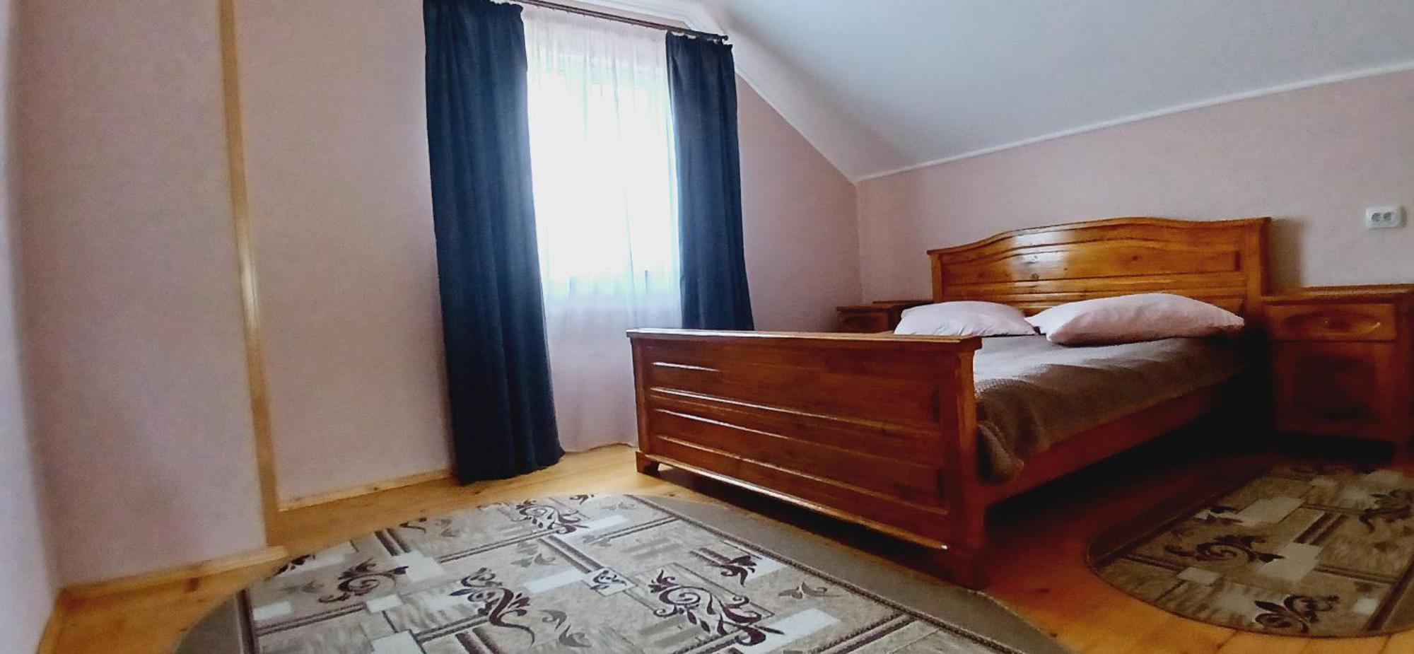 на пагорбі Country house