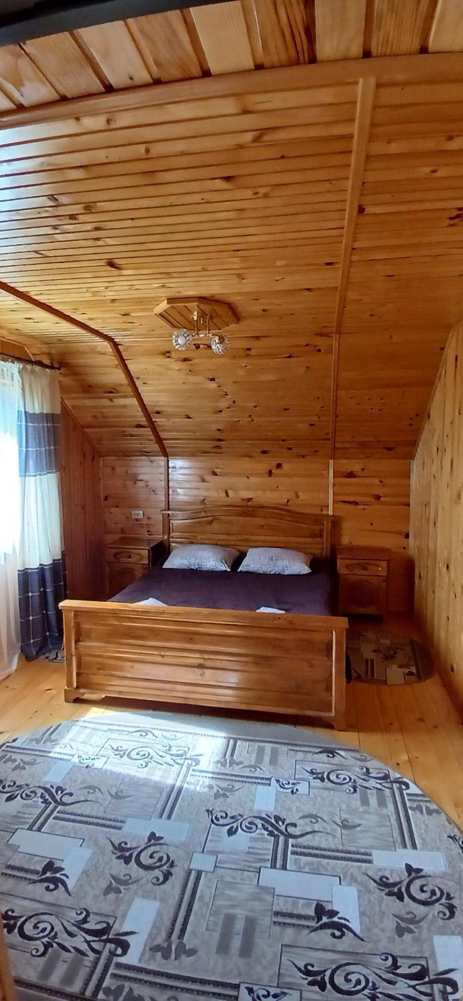 на пагорбі Country house *
