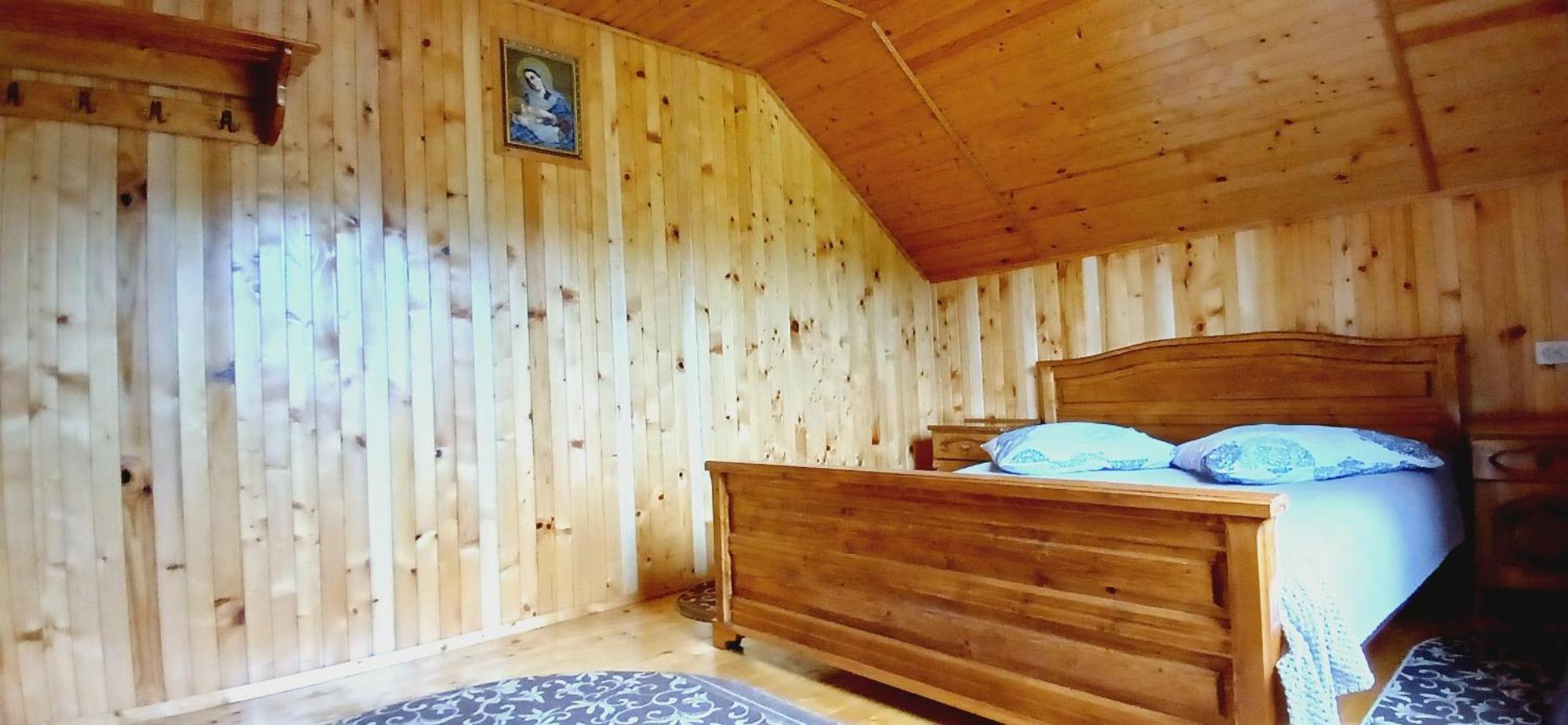 на пагорбі Country house *